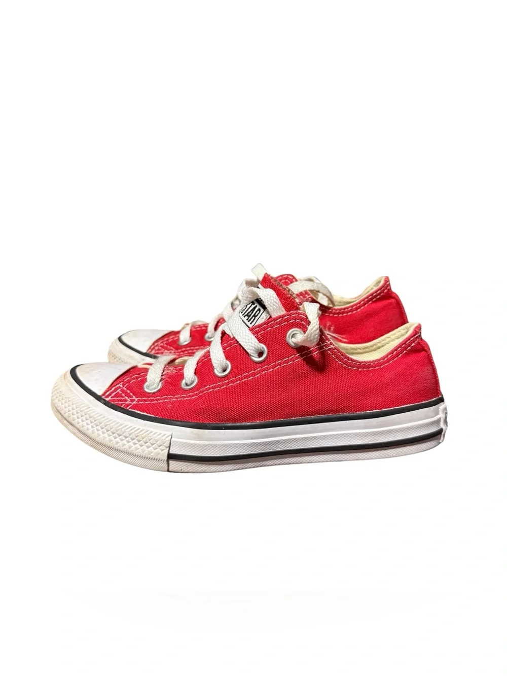 Converse Chuck Taylor All Star Low Top Kids Red Sneakers Size 13 Youth